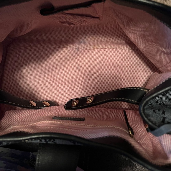 Vintage Dooney & Bourke - Picture 5 of 8